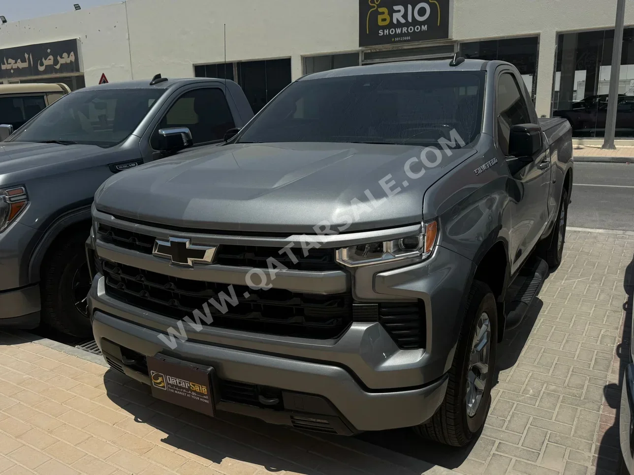 Chevrolet Silverado RST 2023 Automatic 28,000 Km 8 Cylinder Four Wheel Drive (4WD) Pick Up Gray With Warranty