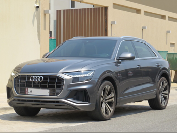 Audi  Q8  55 TFSI Quattro  2020  Automatic  54,000 Km  6 Cylinder  All Wheel Drive (AWD)  SUV  Gray