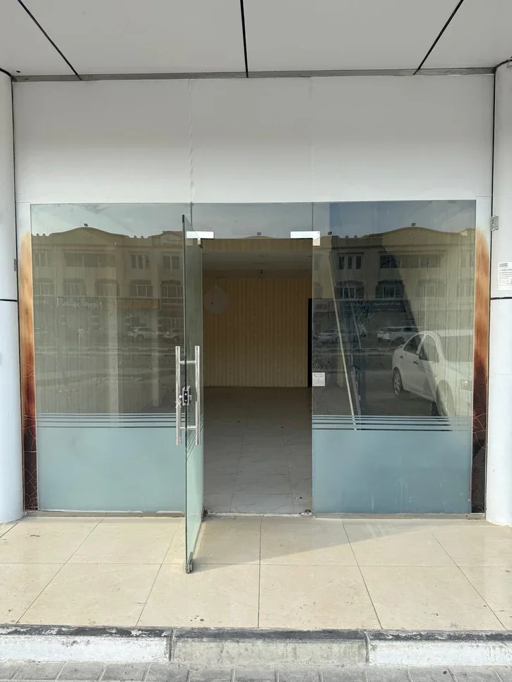 Commercial Shops - Not Furnished - Al Rayyan For Rent - Al Aziziyah