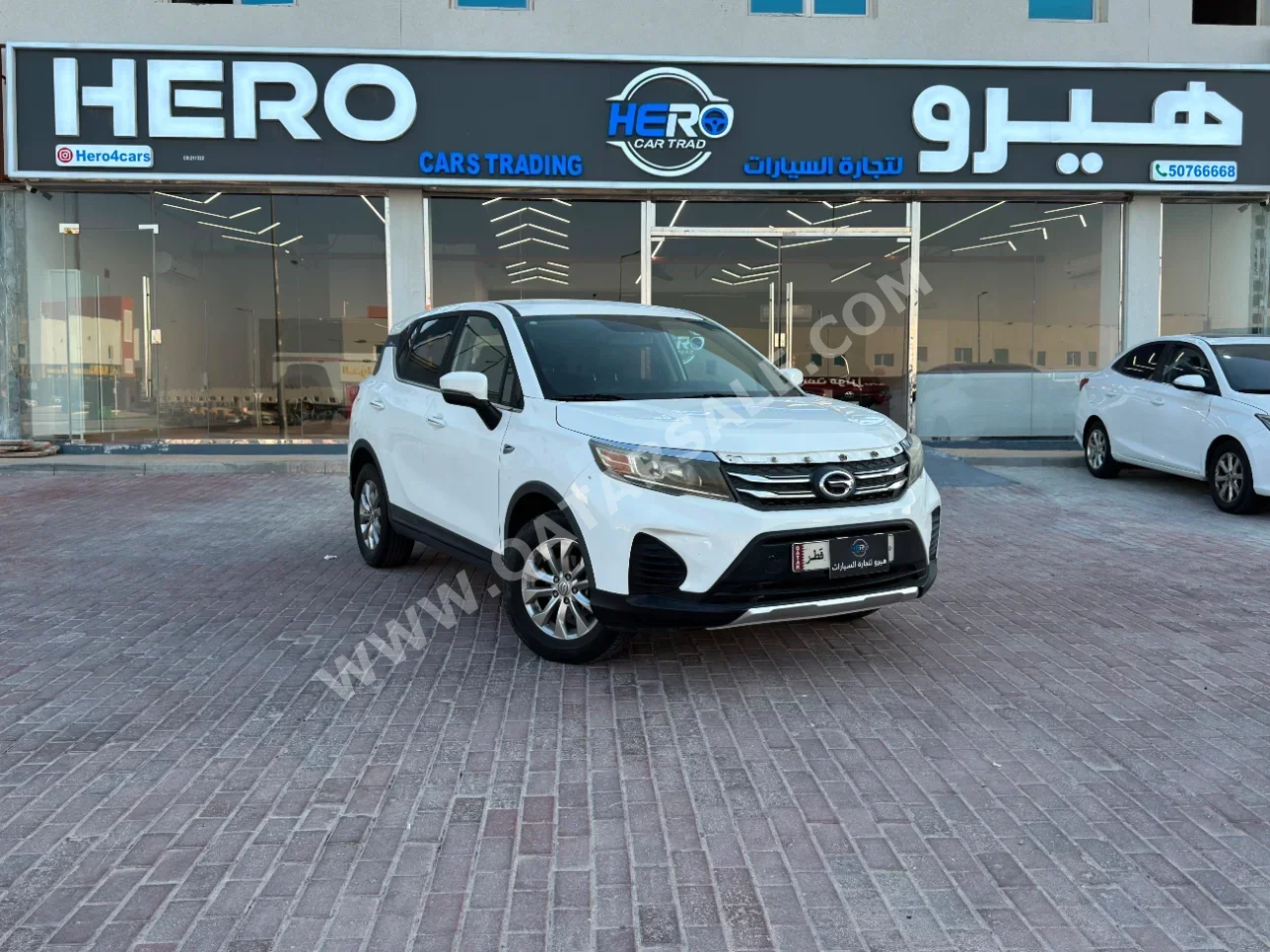 جاك  جي اس 3  2020  اوتوماتيك  266,000 كم  4 سلندر  سحب امامي  اس يو في  أبيض
