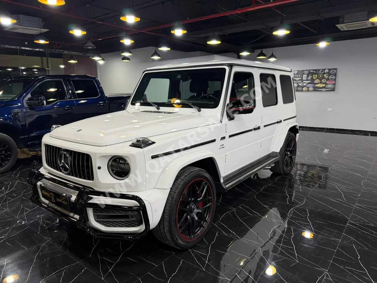 مرسيدس - بنز  جي - كلاس  63 اي ام جي  2019  اوتوماتيك  73,000 كم  8 سلندر  دفع رباعي  اس يو في  أبيض