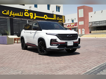 شفروليه  كابتيفا  بريمير  2025  اوتوماتيك  23,000 كم  4 سلندر  دفع رباعي  اس يو في  أبيض  تحت الضمان