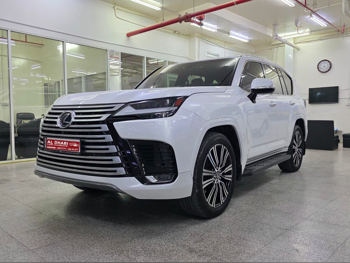 Lexus  LX  600 Luxury  2023  Automatic  76,000 Km  6 Cylinder  Four Wheel Drive (4WD)  SUV  White  With Warranty