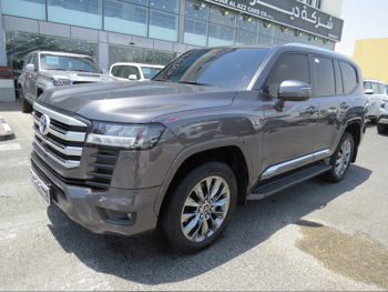 Toyota  Land Cruiser  GXR Twin Turbo  2023  Automatic  82,000 Km  6 Cylinder  Four Wheel Drive (4WD)  SUV  Gray