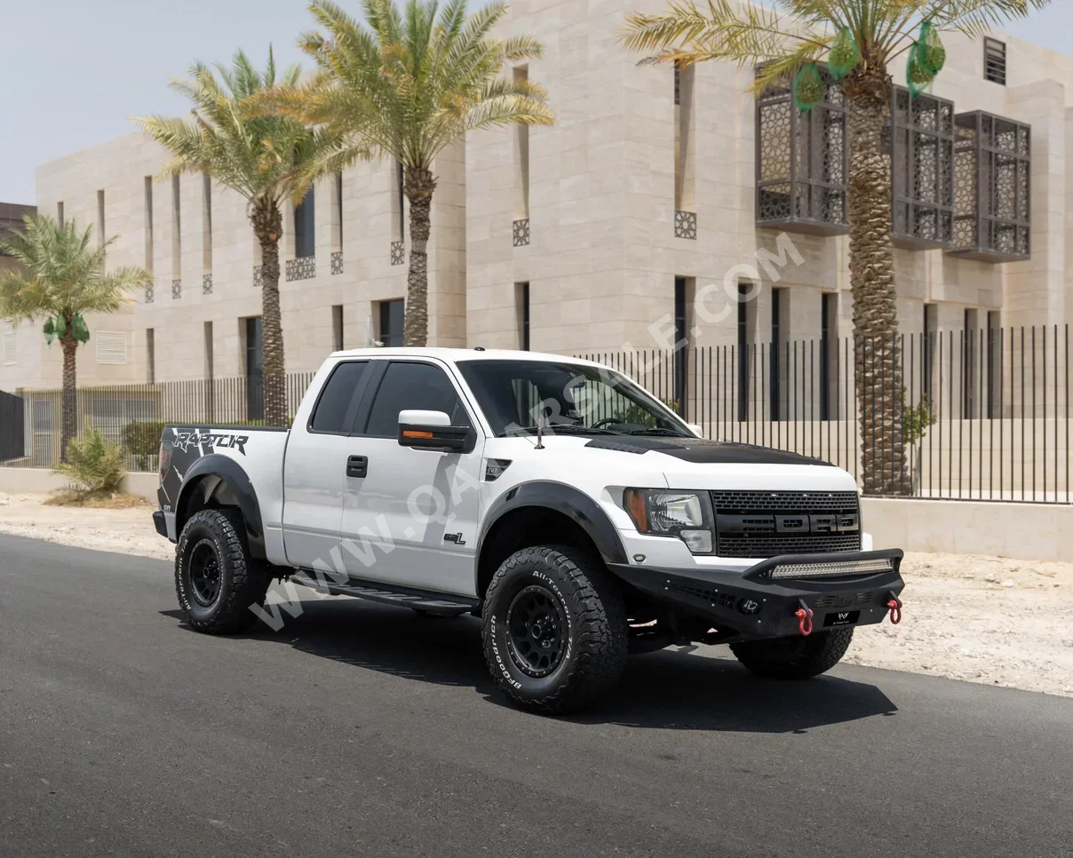 Ford  Raptor  SVT  2012  Automatic  209,000 Km  8 Cylinder  Four Wheel Drive (4WD)  Pick Up  White