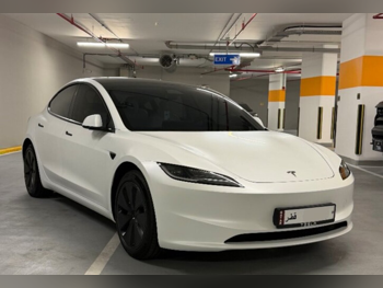 Tesla  Model 3  Long Range  2024  Tiptronic  16,000 Km  4 Cylinder  All Wheel Drive (AWD)  Sedan  White Matte  With Warranty