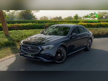 مرسيدس - بنز  اي - كلاس  300 AMG  2026  اوتوماتيك  0 كم  4 سلندر  دفع خلفي  سيدان  رمادي  تحت الضمان