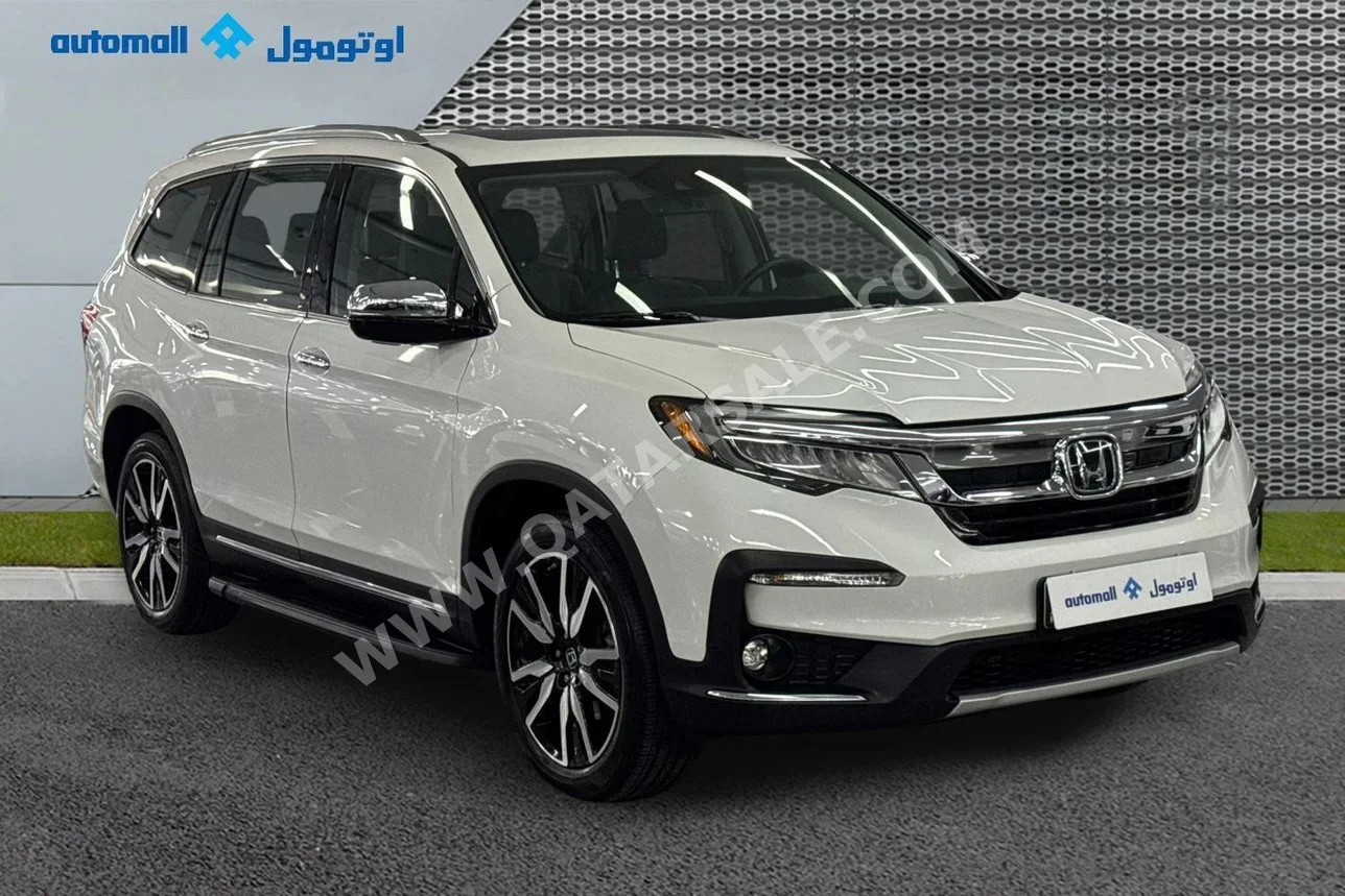 Honda  Pilot  Touring  2022  Automatic  36,502 Km  6 Cylinder  Front Wheel Drive (FWD)  SUV  White  With Warranty