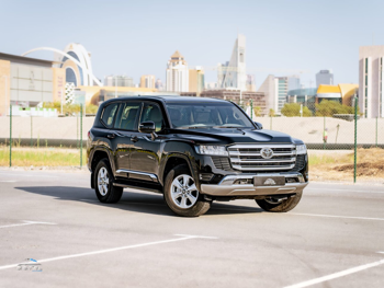 Toyota  Land Cruiser  GXR  2024  Automatic  20,000 Km  6 Cylinder  Four Wheel Drive (4WD)  SUV  Black
