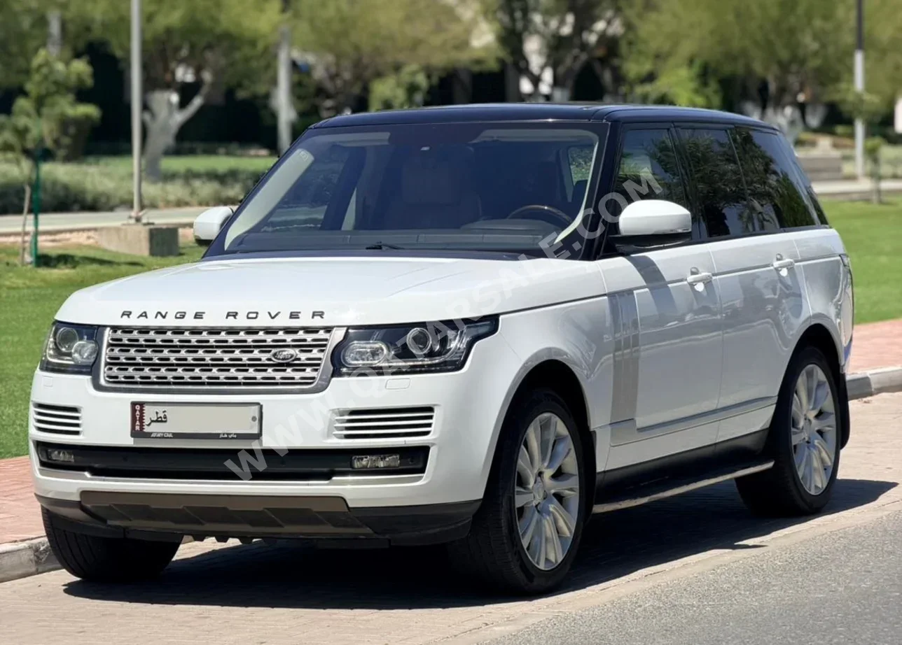 Land Rover  Range Rover  Vogue  2014  Automatic  250,000 Km  8 Cylinder  Four Wheel Drive (4WD)  SUV  White