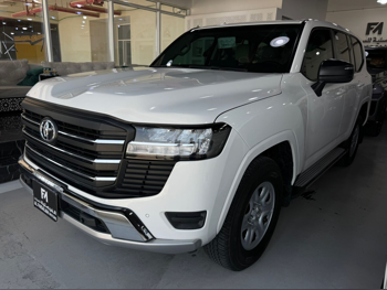 Toyota  Land Cruiser  GX  2024  Automatic  71,000 Km  6 Cylinder  Four Wheel Drive (4WD)  SUV  White  With Warranty