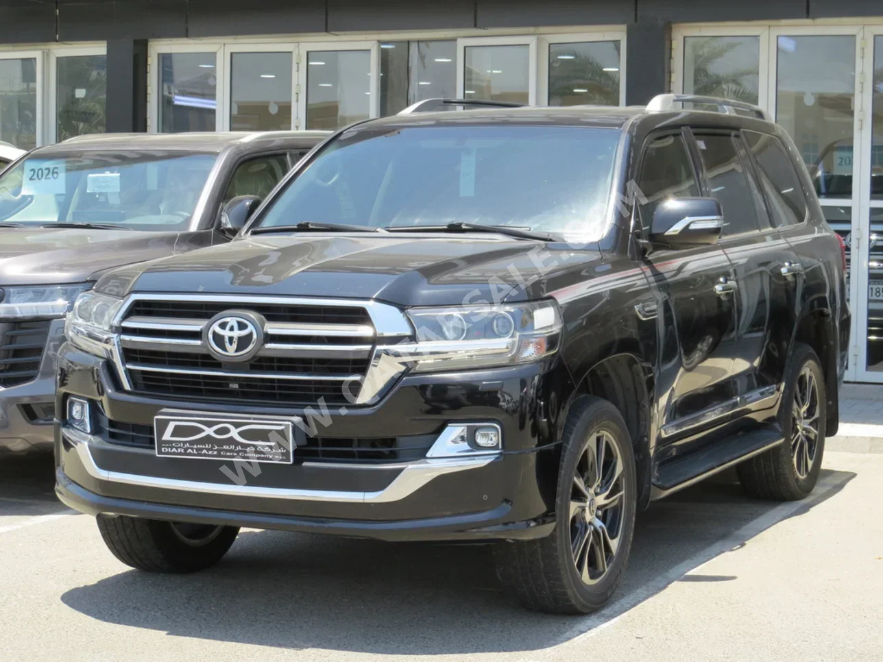 Toyota  Land Cruiser  GXR- Grand Touring  2020  Automatic  189,000 Km  8 Cylinder  Four Wheel Drive (4WD)  SUV  Black