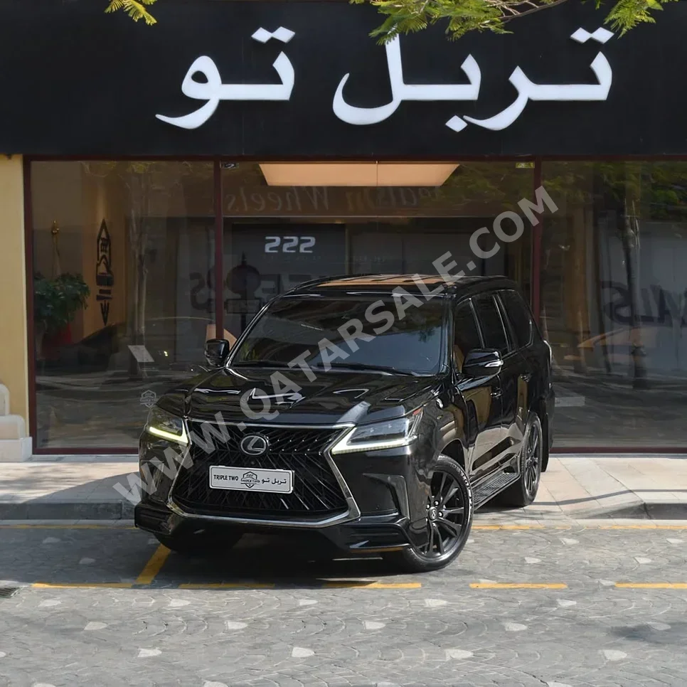 لكزس  ال اكس  570 اس  2017  اوتوماتيك  241,660 كم  8 سلندر  دفع رباعي  اس يو في  أسود