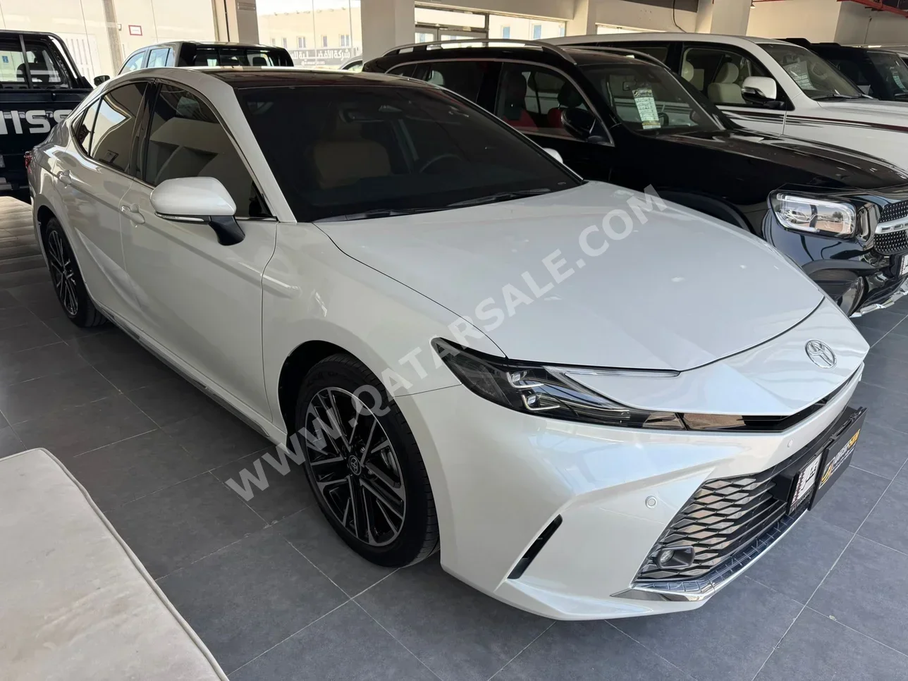  Toyota  Camry  GLE  2025  Automatic  5,900 Km  4 Cylinder  Front Wheel Drive (FWD)  Sedan  White  With Warranty