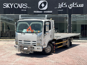 Isuzu  Pickup  2011  Manual  480,000 Km  4 Cylinder  Front Wheel Drive (FWD)  Pick Up  White