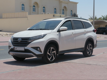 Toyota  Rush  2023  Automatic  72,000 Km  4 Cylinder  Front Wheel Drive (FWD)  SUV  White  With Warranty