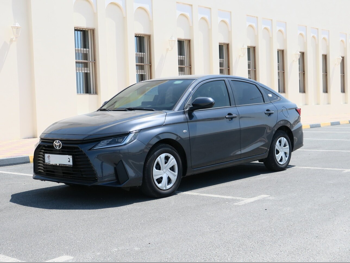 Toyota  Yaris  2026  Automatic  1,400 Km  4 Cylinder  Front Wheel Drive (FWD)  Sedan  Gray  With Warranty