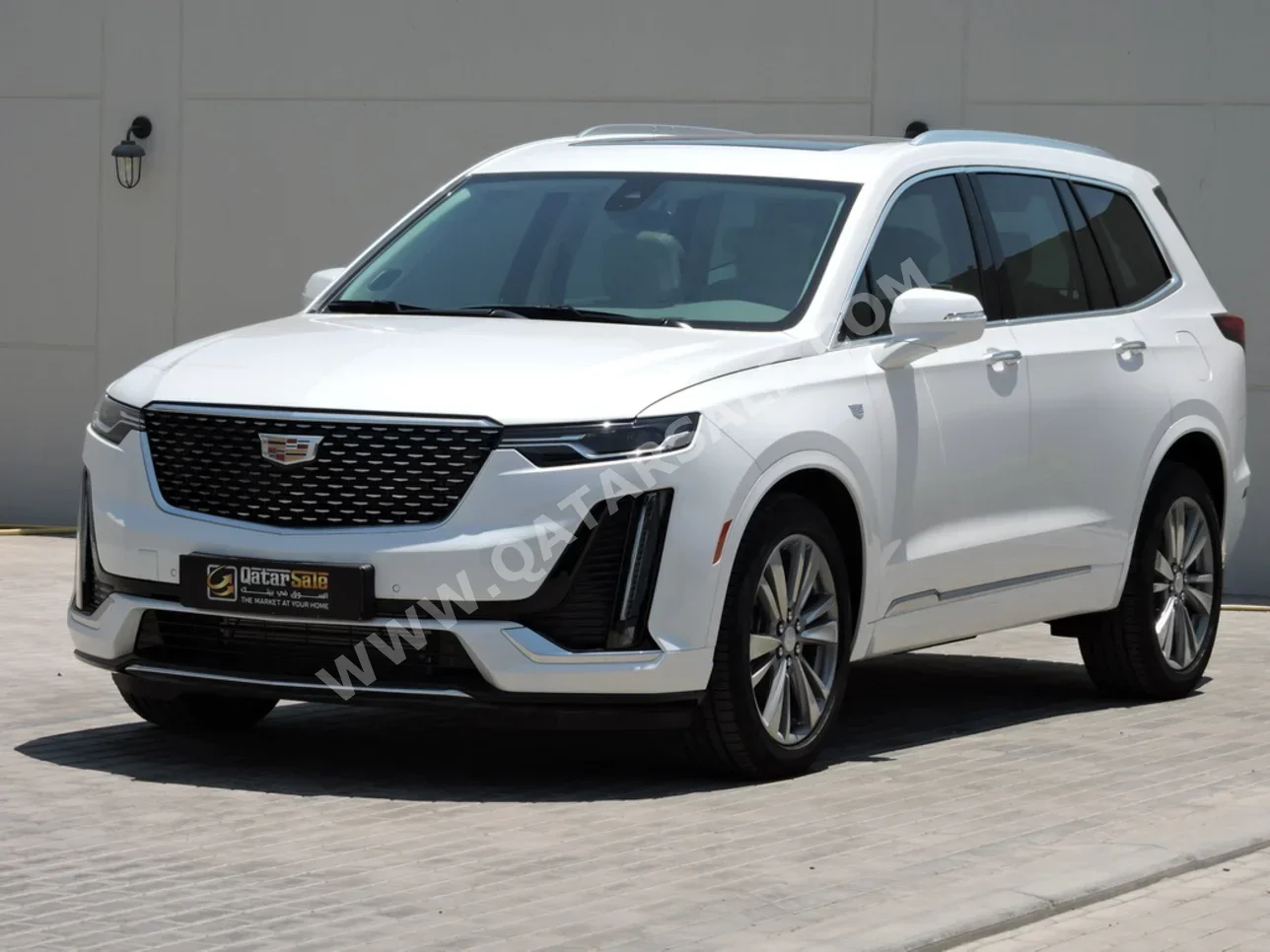 Cadillac  XT6  400 Platinum  2025  Automatic  320 Km  6 Cylinder  All Wheel Drive (AWD)  SUV  White  With Warranty