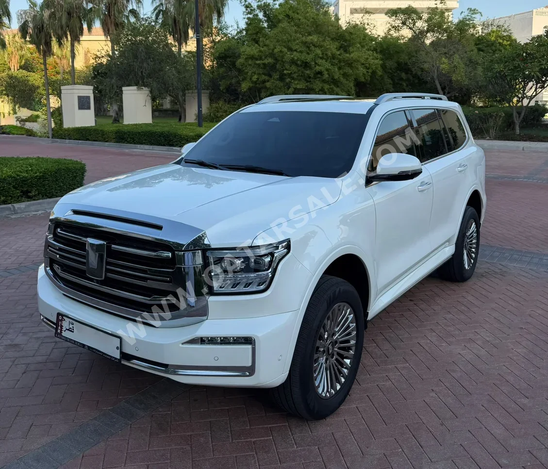 GWM  Tank  500  2026  Automatic  12,000 Km  6 Cylinder  Four Wheel Drive (4WD)  SUV  White  With Warranty