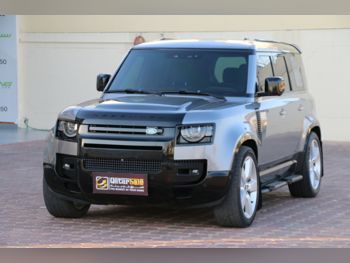 Land Rover  Defender  110 SE  2020  Automatic  176,000 Km  6 Cylinder  Four Wheel Drive (4WD)  SUV  Gray