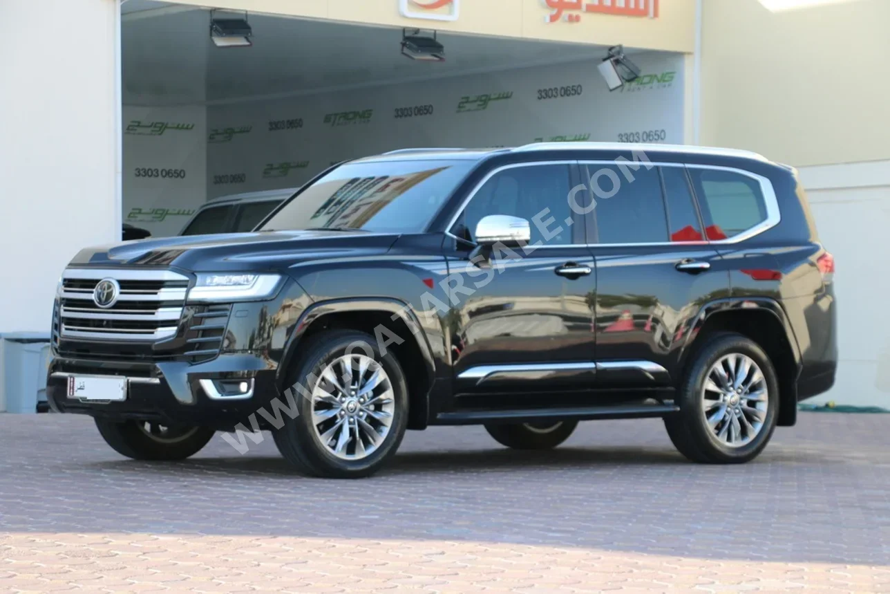 Toyota  Land Cruiser  VXR Twin Turbo  2024  Automatic  27,000 Km  6 Cylinder  Four Wheel Drive (4WD)  SUV  Black  With Warranty