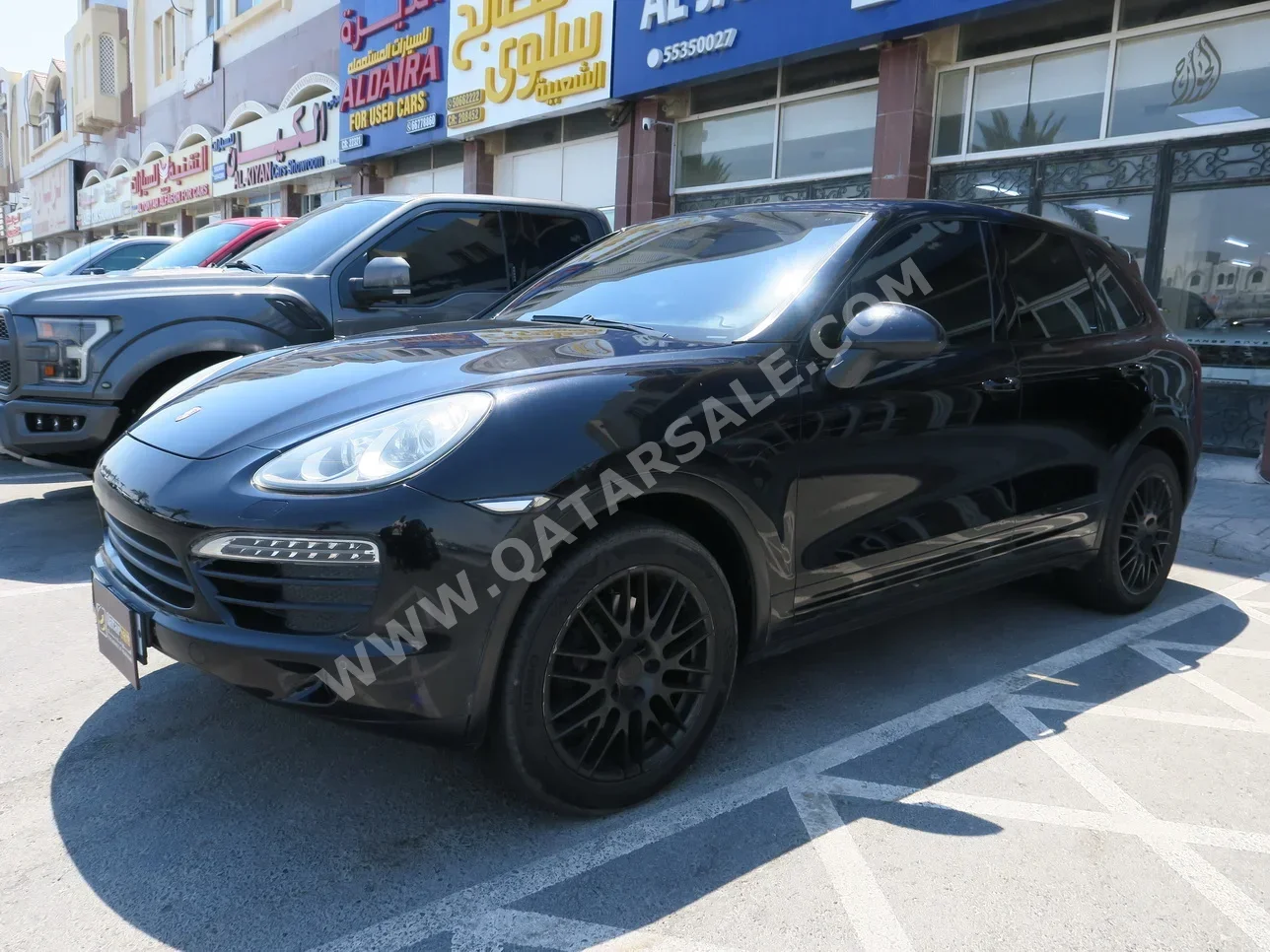 Porsche  Cayenne  2014  Automatic  195,000 Km  6 Cylinder  Four Wheel Drive (4WD)  SUV  Black