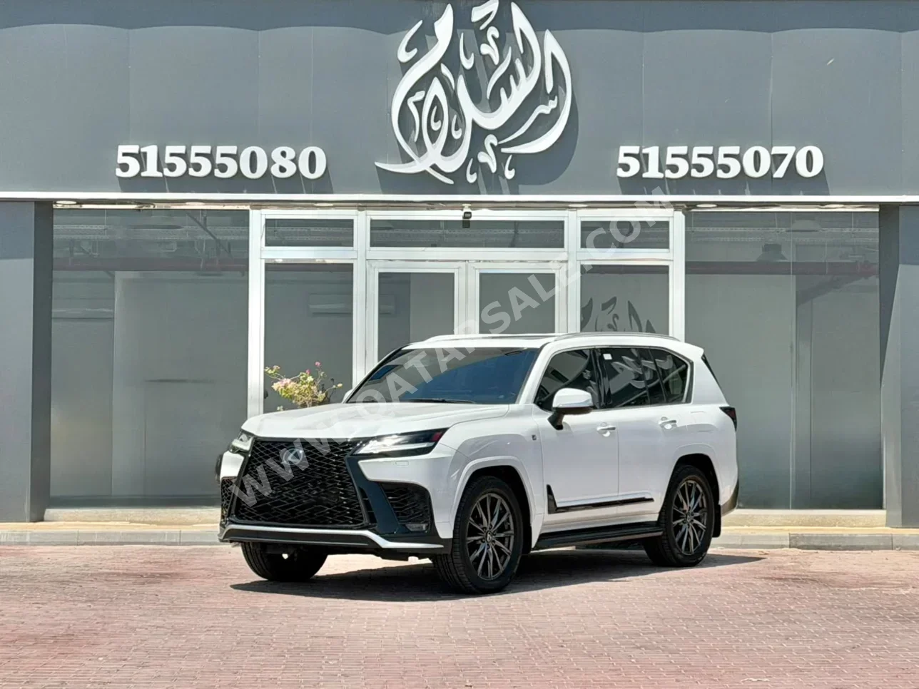 Lexus  LX  600 F Sport  2023  Automatic  105,000 Km  6 Cylinder  Four Wheel Drive (4WD)  SUV  White  With Warranty