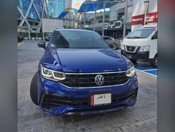 Volkswagen Tiguan R-Line 2022 Automatic 33,300 Km 4 Cylinder All Wheel Drive (AWD) SUV Blue With Warranty