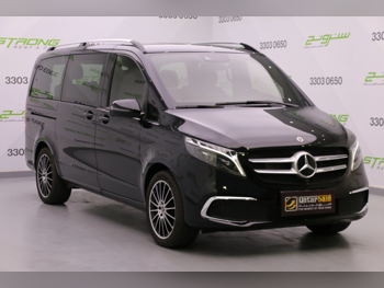 Mercedes-Benz  V-Class  250  2023  Automatic  621 Km  4 Cylinder  Rear Wheel Drive (RWD)  Van / Bus  Black