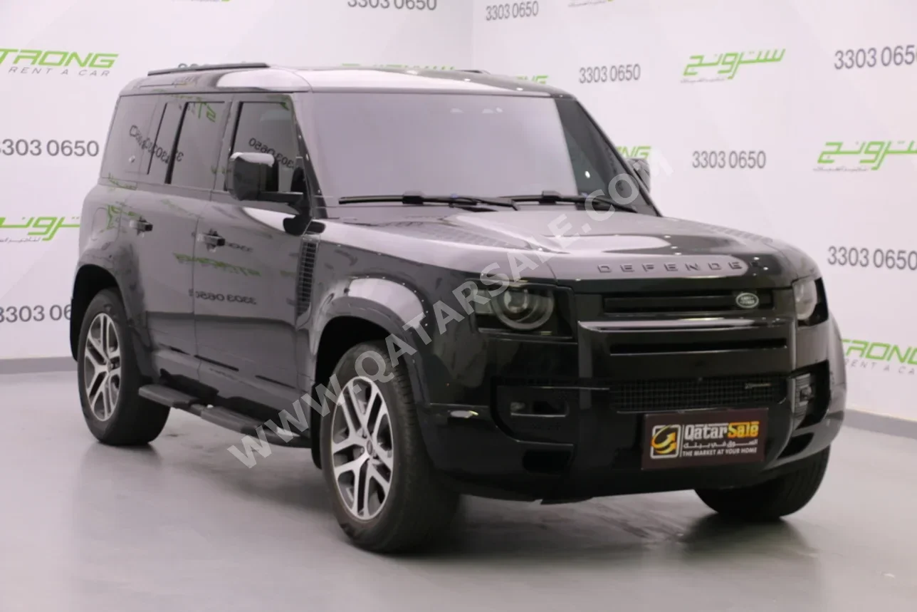 Land Rover  Defender  110 X Dynamic  2023  Automatic  51,000 Km  6 Cylinder  Four Wheel Drive (4WD)  SUV  Black