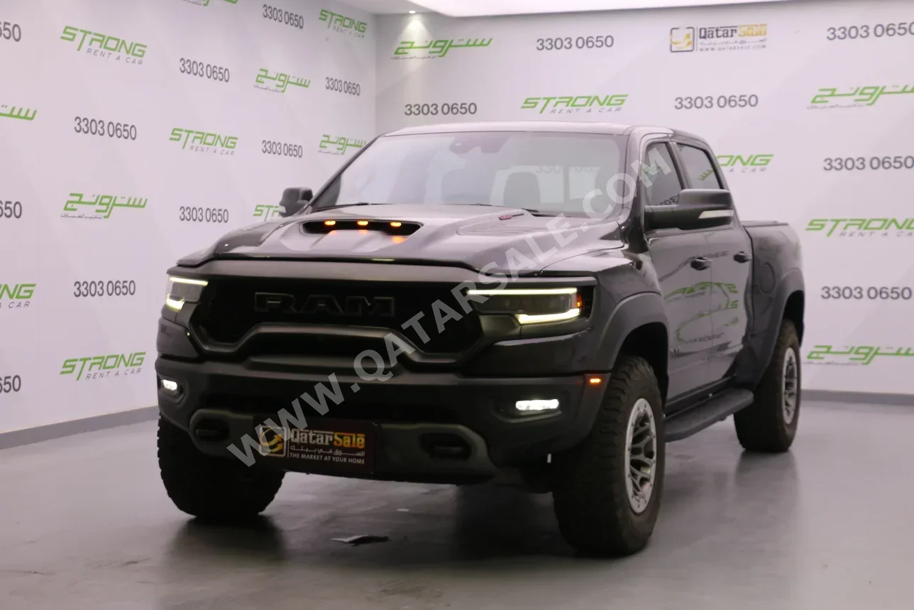 Dodge  Ram  TRX  2022  Automatic  114,000 Km  8 Cylinder  Four Wheel Drive (4WD)  Pick Up  Black  With Warranty