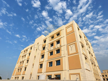 مباني ,ابراج ومجمعات - تجارية - لوسيل للبيع - جبل ثعيلب