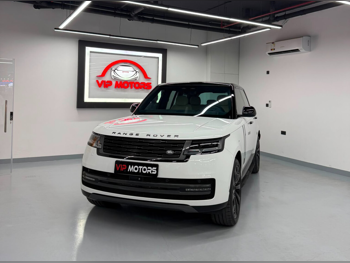 Land Rover Range Rover Vogue HSE 2022 Automatic 110,000 Km 8 Cylinder Four Wheel Drive (4WD) SUV White With Warranty