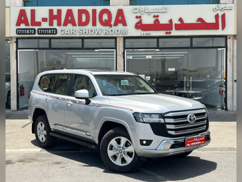 Toyota  Land Cruiser  GXR  2026  Automatic  10,000 Km  6 Cylinder  Four Wheel Drive (4WD)  SUV  Silver  With Warranty