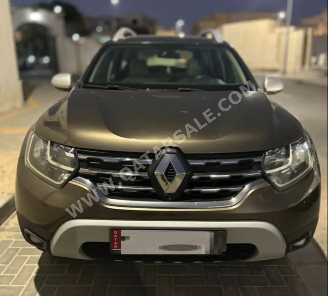 رينو  داستر  2020  اوتوماتيك  95,200 كم  4 سلندر  سحب امامي  اس يو في  بني