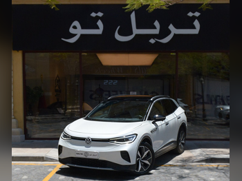 فوكس واغن  اي دي  4 كروز برايم  2023  اوتوماتيك  43,480 كم  0 سلندر  دفع كلي مستمر  اس يو في  أبيض