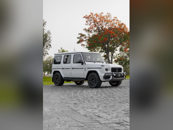 Mercedes-Benz  G63 AMG  Lexury  White  2026