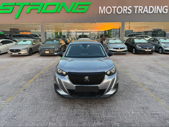 Peugeot 2008 2023 Automatic 35,000 Km 4 Cylinder Four Wheel Drive (4WD) SUV Silver