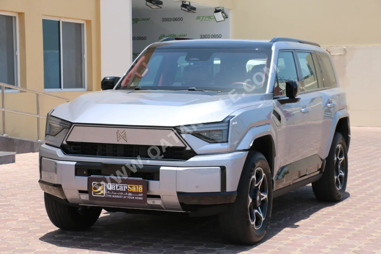 M Hero  Two II  2026  Automatic  4,000 Km  4 Cylinder  Four Wheel Drive (4WD)  SUV  Silver  With Warranty