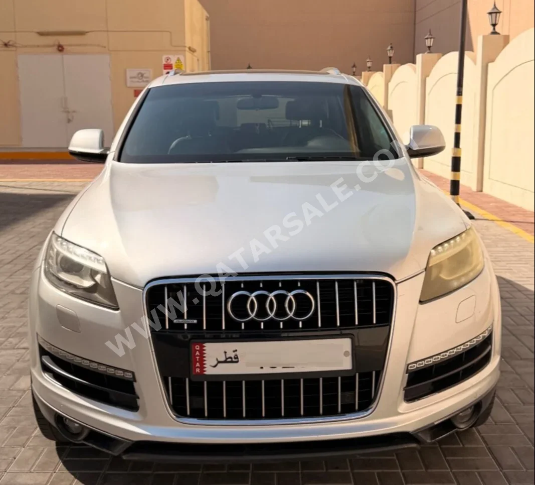 Audi Q7 3.0 2012 Automatic 141,000 Km 6 Cylinder All Wheel Drive (AWD) SUV Silver