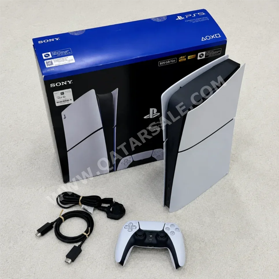 Sony  PlayStation 5 Digital Edition  - 825 GB  -Included Controllers: 1