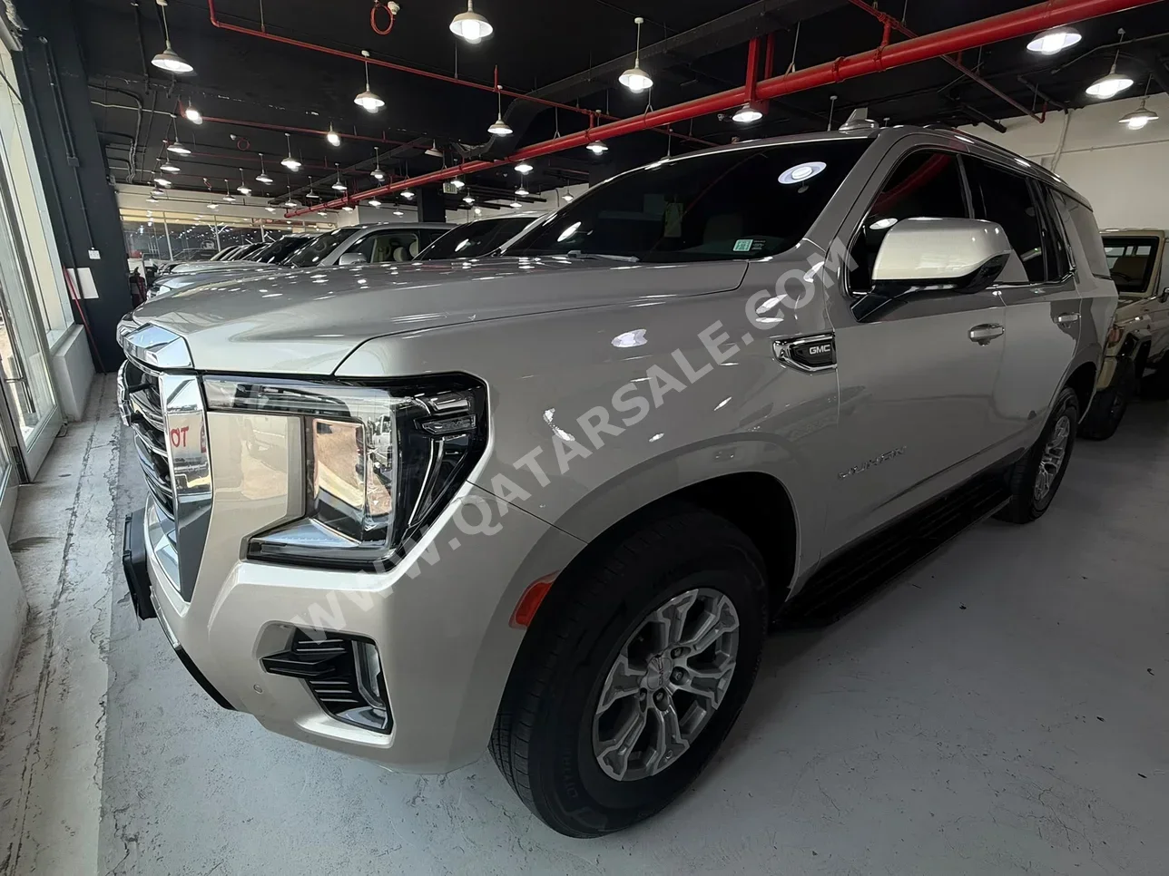 GMC Yukon SLE 2022 Automatic 58,000 Km 8 Cylinder Rear Wheel Drive (RWD) SUV Gold