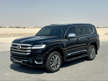Toyota  Land Cruiser  VXR Twin Turbo  2026  Automatic  9,000 Km  6 Cylinder  Four Wheel Drive (4WD)  SUV  Black  With Warranty