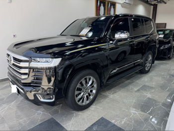 Toyota  Land Cruiser  VXR Twin Turbo  2024  Automatic  97,000 Km  6 Cylinder  Four Wheel Drive (4WD)  SUV  Black  With Warranty
