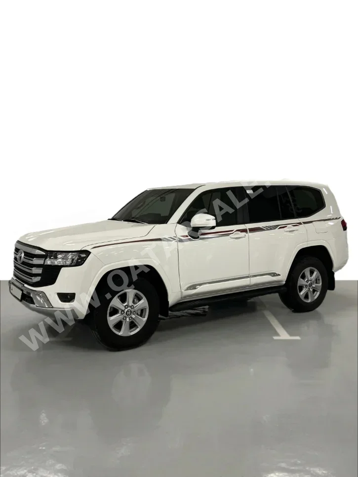 Toyota Land Cruiser GXR 2025 Automatic 21,000 Km 6 Cylinder Four Wheel Drive (4WD) SUV White With Warranty