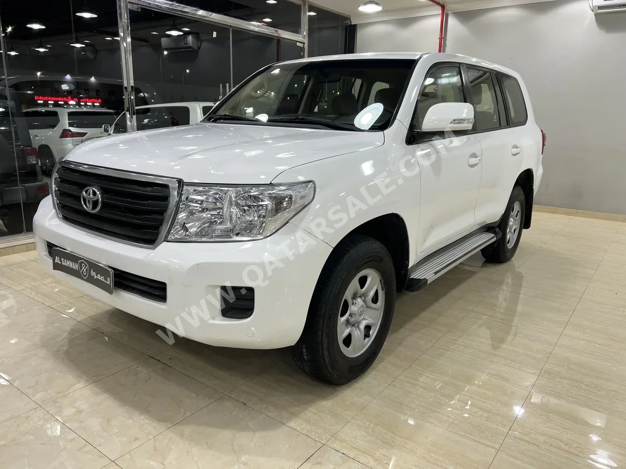 Toyota  Land Cruiser  G  2015  Automatic  510,000 Km  6 Cylinder  Four Wheel Drive (4WD)  SUV  White