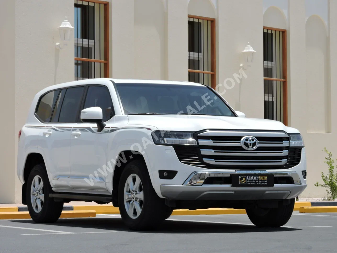 Toyota Land Cruiser GXR 2024 Automatic 39,411 Km 6 Cylinder Four Wheel Drive (4WD) SUV White With Warranty