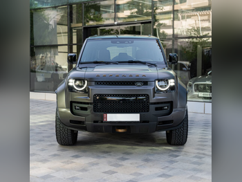 Land Rover  Defender  Octa  2026  Automatic  7,740 Km  8 Cylinder  All Wheel Drive (AWD)  SUV  Brown  With Warranty