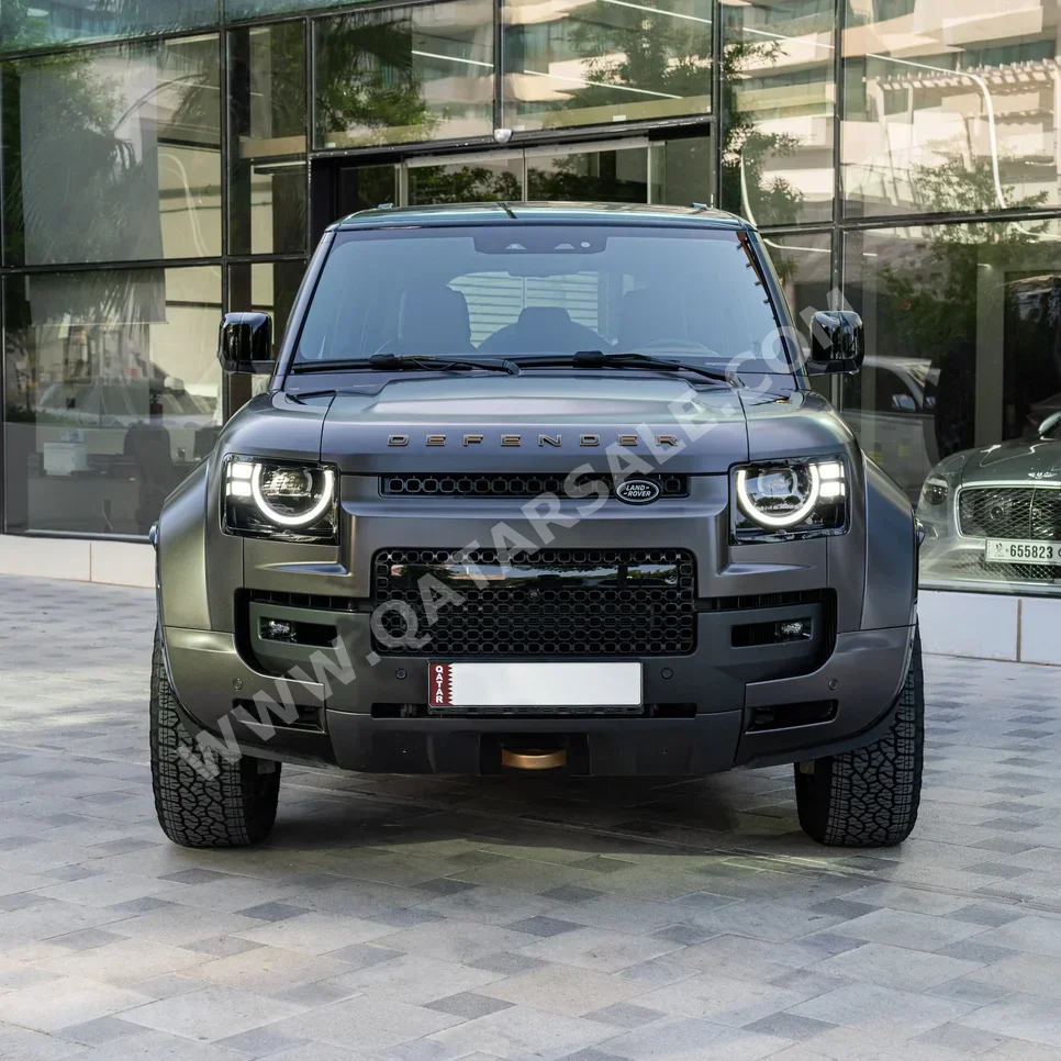 Land Rover Defender Octa 2026 Automatic 7,740 Km 8 Cylinder All Wheel Drive (AWD) SUV Brown With Warranty