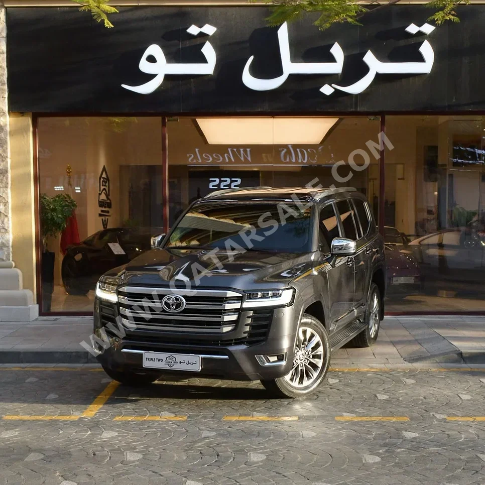 Toyota Land Cruiser VX Twin Turbo 2026 Automatic 21,350 Km 6 Cylinder Four Wheel Drive (4WD) SUV Gray With Warranty